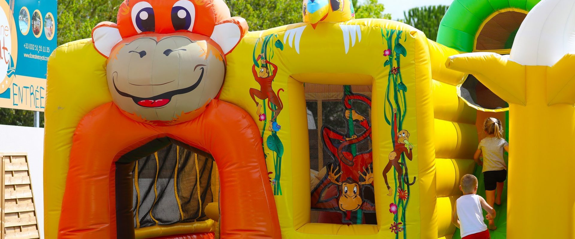 jeux gonflables camping saint gilles croix de vie