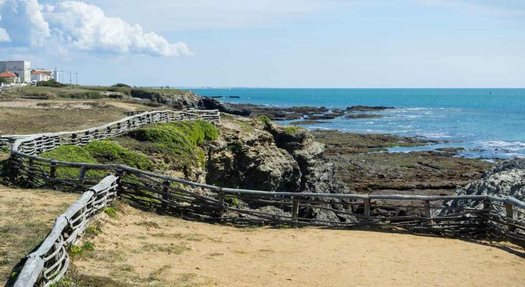 Les falaise au trou du diable de St-Hilaire-de-Riez